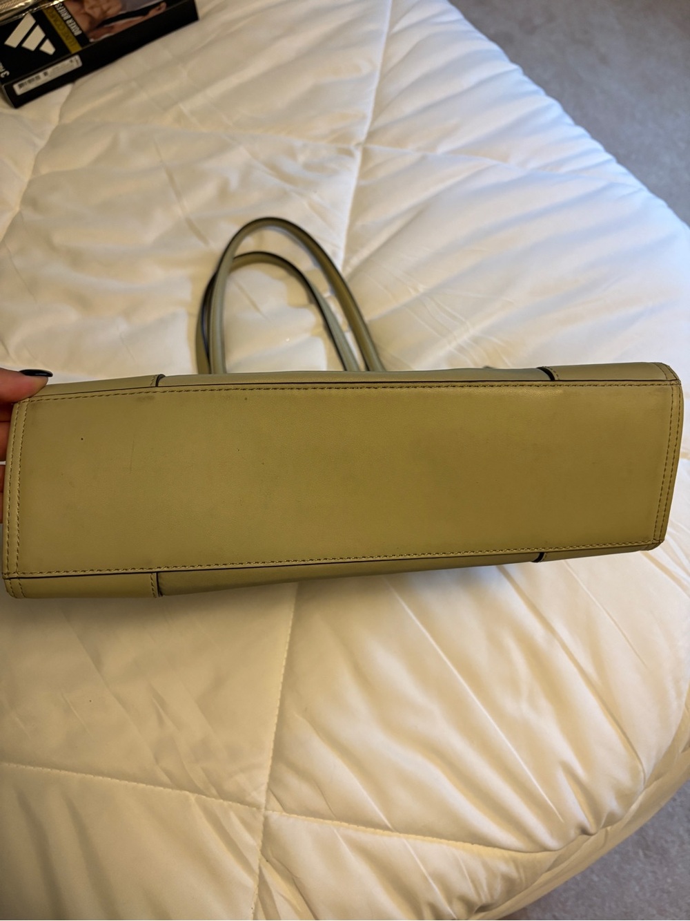 Tory Burch Light Olive Leather Logo Tote - Picture 4 of 5